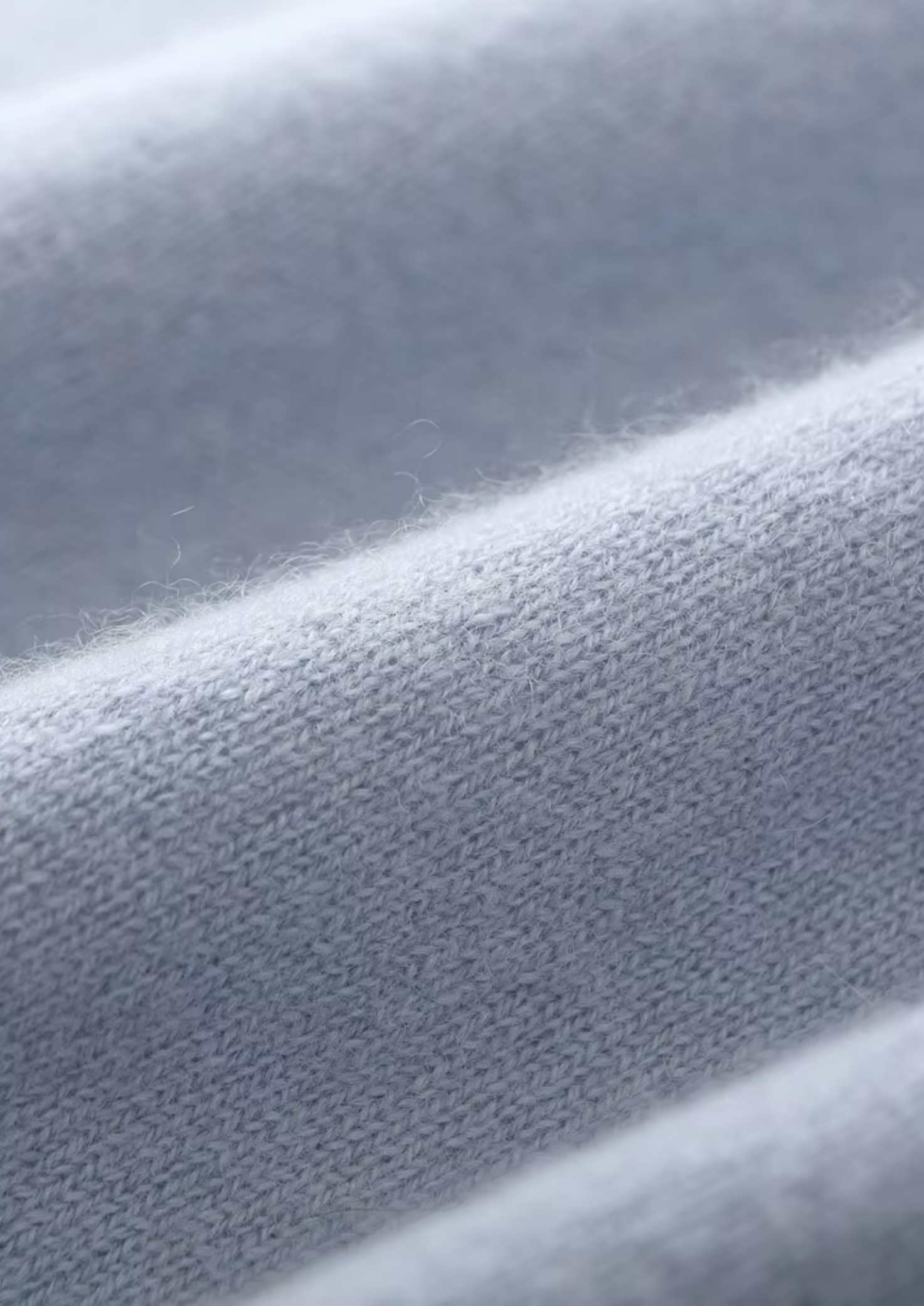 REINE EXTRAFEINE MERINOWOLLE ZIP-CARDIGAN