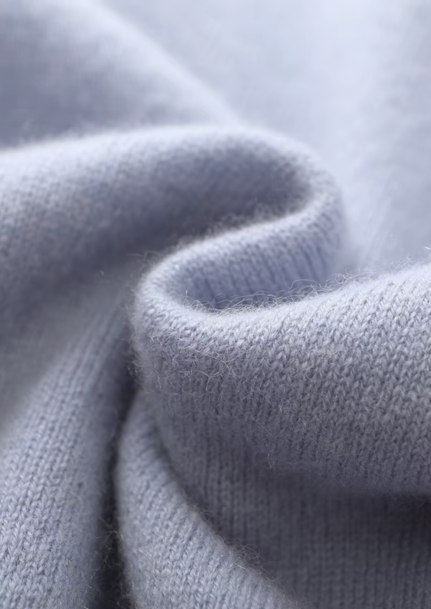 REINE EXTRAFEINE MERINOWOLLE ZIP-CARDIGAN