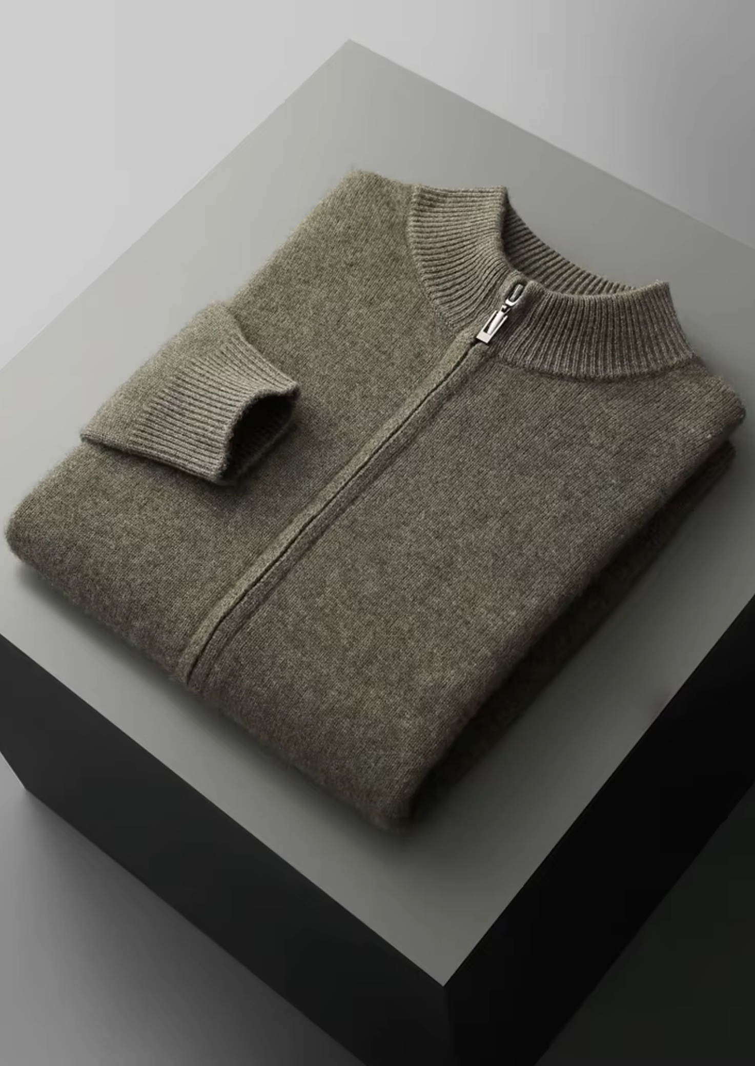 REINE EXTRAFEINE MERINOWOLLE ZIP-CARDIGAN